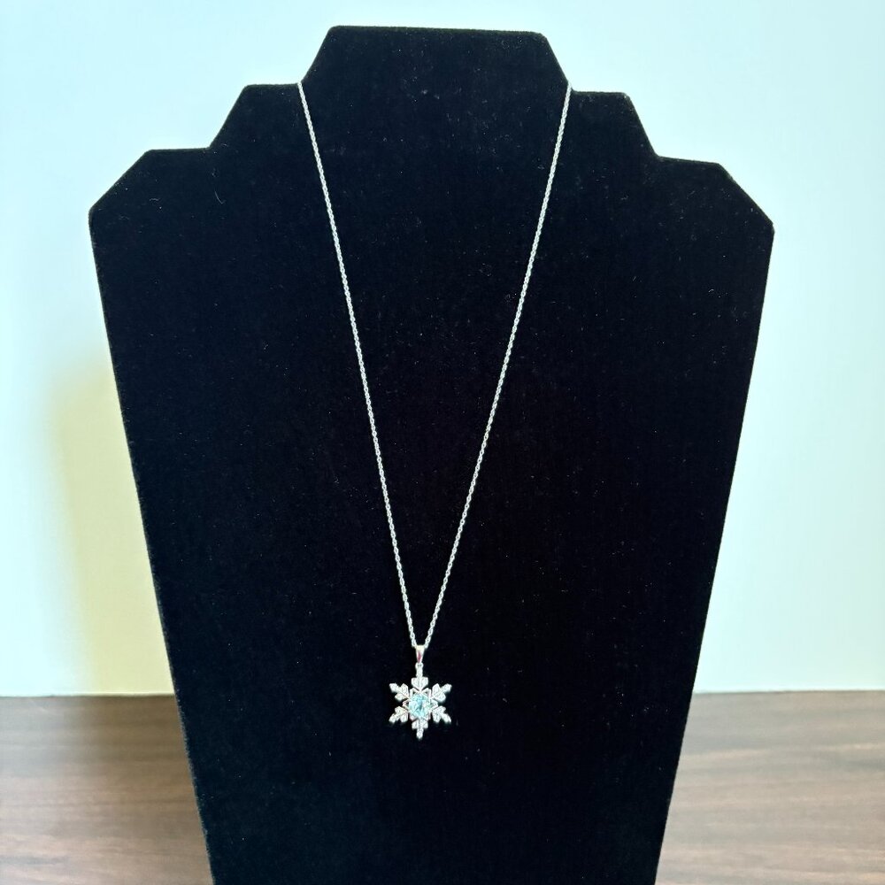 Snowflake Pendant 18" Necklace Simulated Blue & White Topaz 925 Sterling Silver